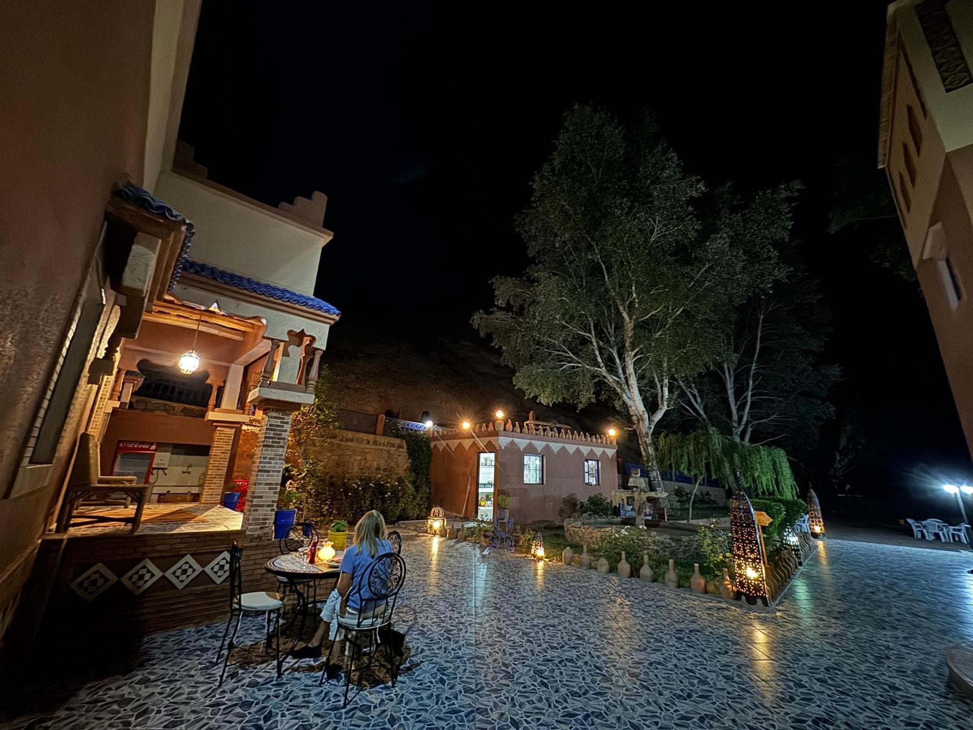 Berbere De La Montagne Hotel Imdiazene エクステリア 写真